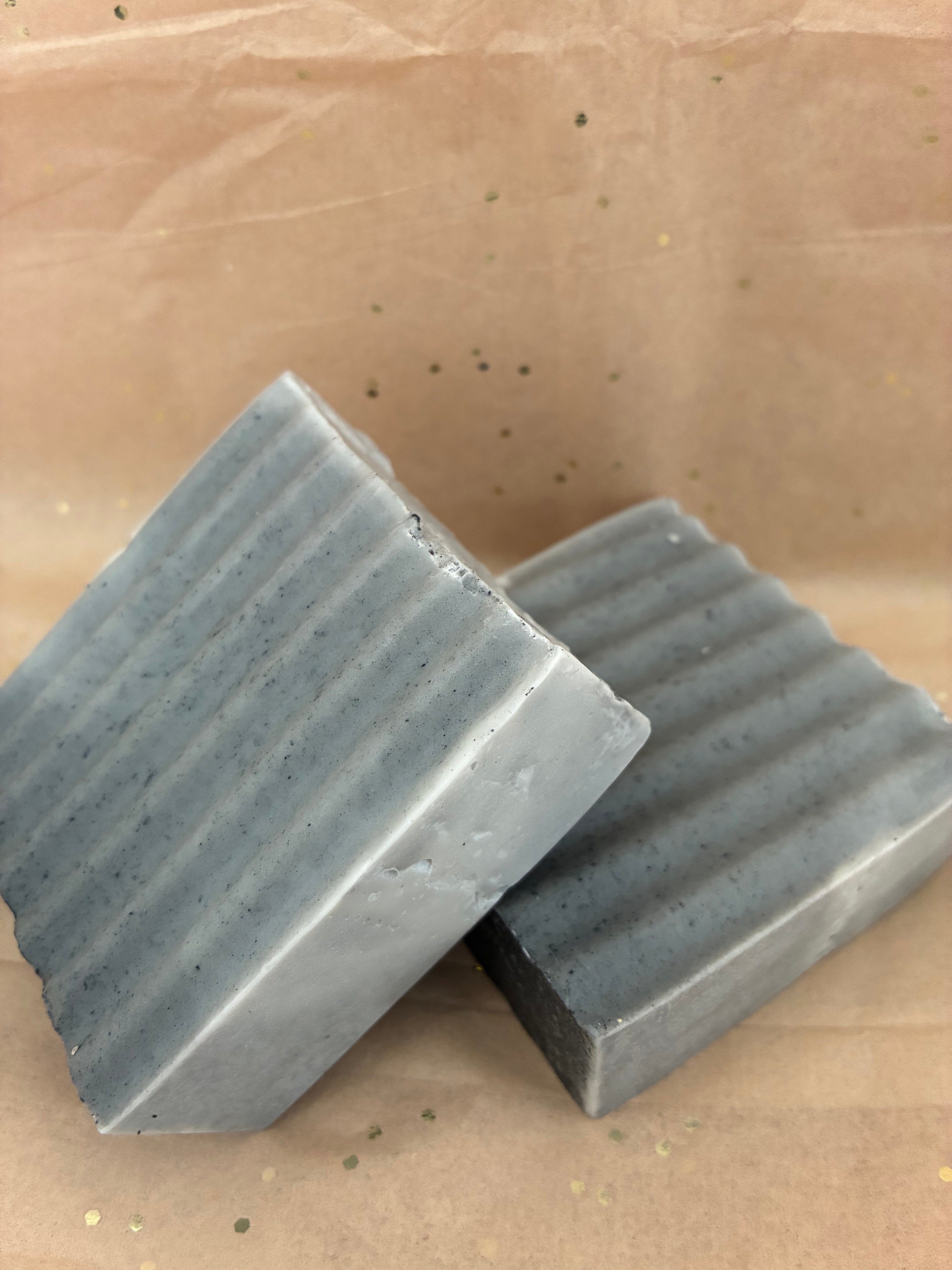 Charcoal & Aloe bar 3.5oz